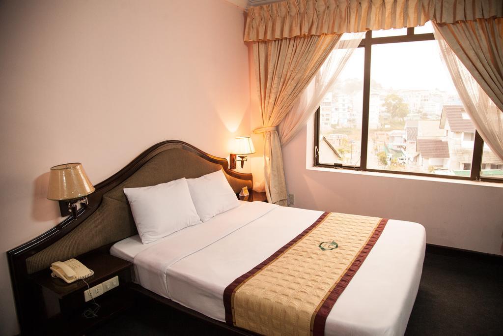 Golf 1 Hotel Dalat Exterior foto