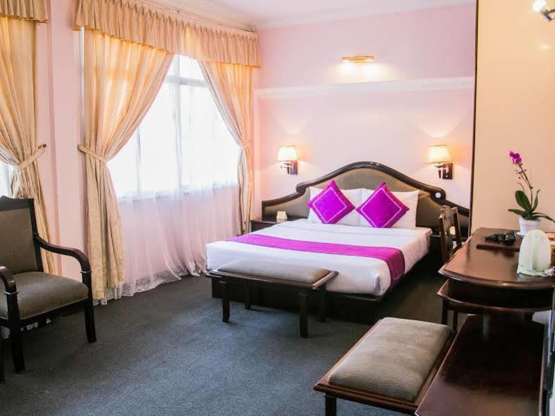 Golf 1 Hotel Dalat Exterior foto